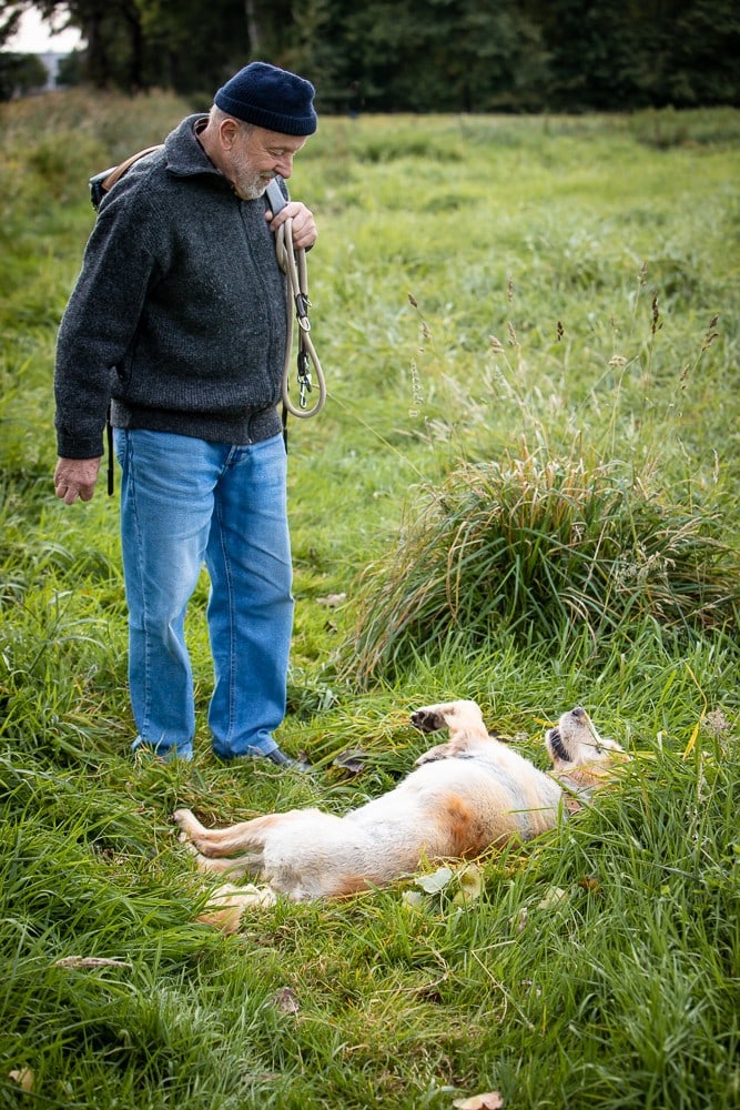 alter mann mit Hund bremen